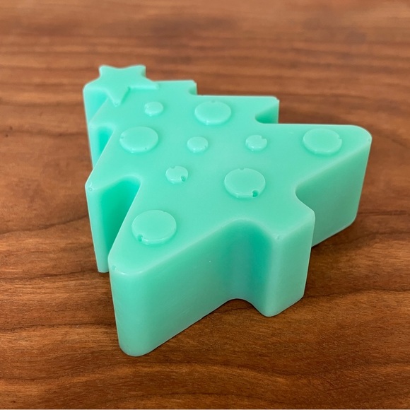 Handmade Goats Milk Soap. Cinnamon. - Picture 2 of 2